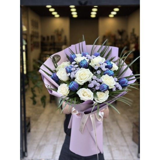 WHİTE & BLUE